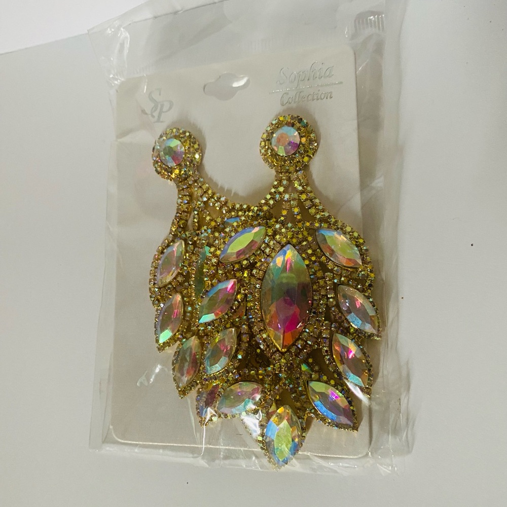Large pierced earrings brand new